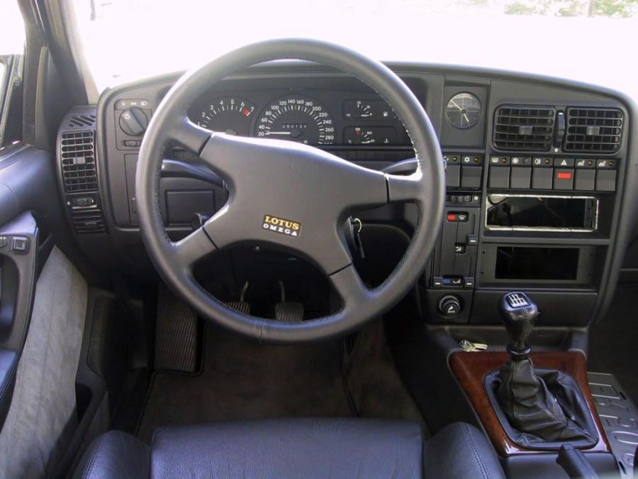  Opel-Lotus Omega 1990 года  (фото 23 из 23)